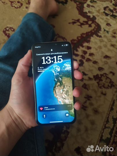 Телефон iPhone 10