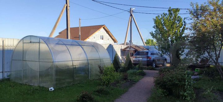 Дом 201,5 м² на участке 6,4 сот.