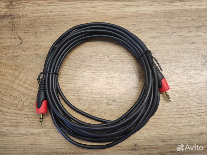 Кабель аудио соединительный 3.5 Jack 5 метров
