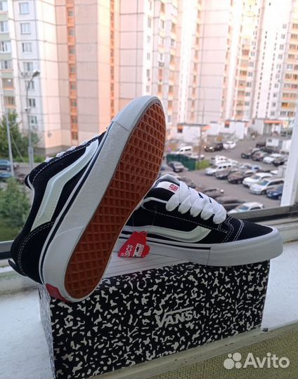 Vans knu skool дутыши