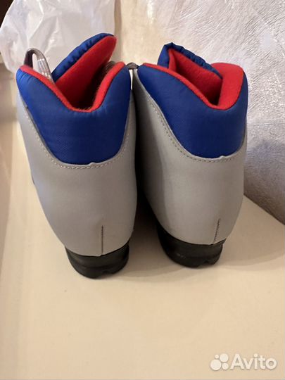 Лыжные ботинки детские