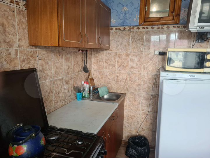 3-к. квартира, 60 м², 1/2 эт.