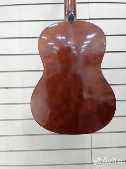 Купить классическую гитару Hohner HC06