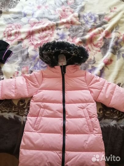 Димесезонные куртки, разных цветов