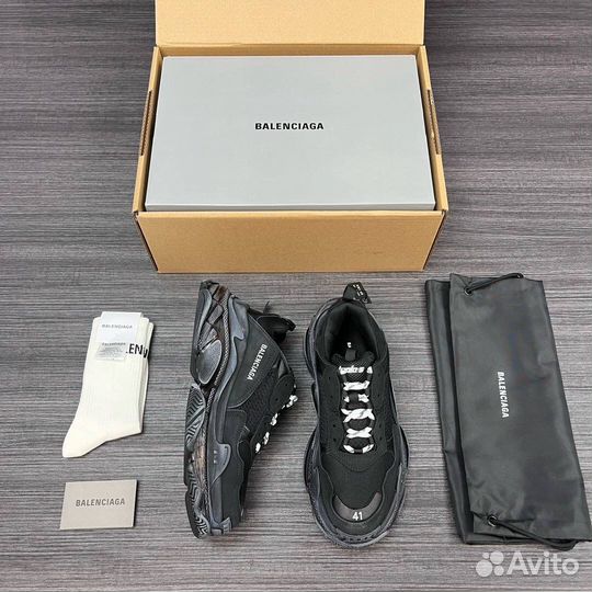 Кроссовки Balenciaga Triple S black