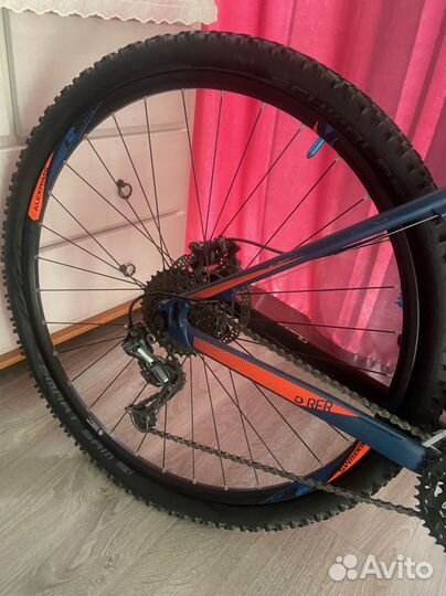 Горный велосипед cube analog 29