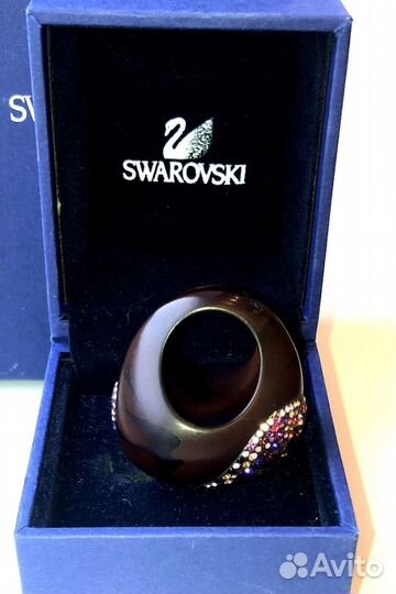 Swarovski кольцо 16.5