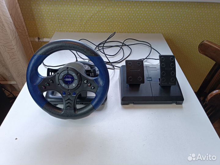 Игровой руль для Ps4 hori Racing Wheel 4