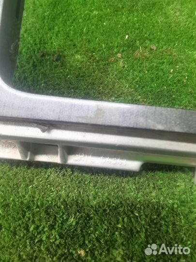 Рамка кпп Mazda 6 GG 2.0 2006