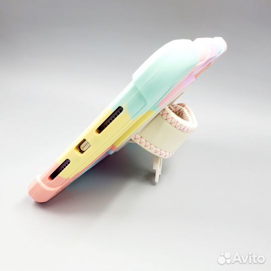 Противоударный чехол для iPad