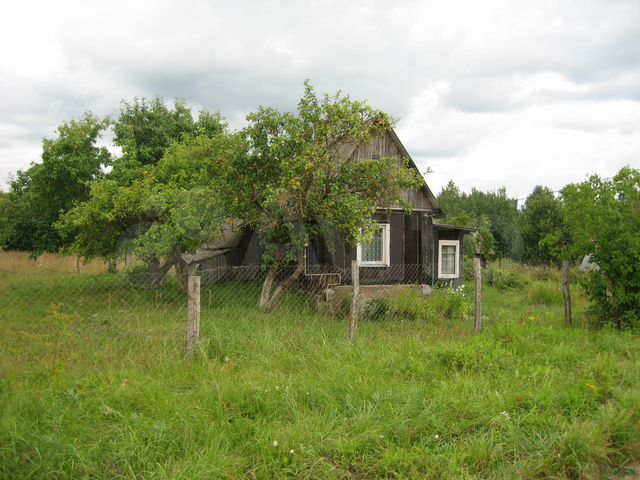 Дом 27 м² на участке 21 сот.