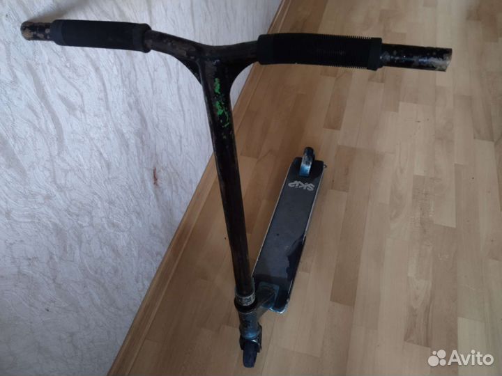 Трюковой самокат