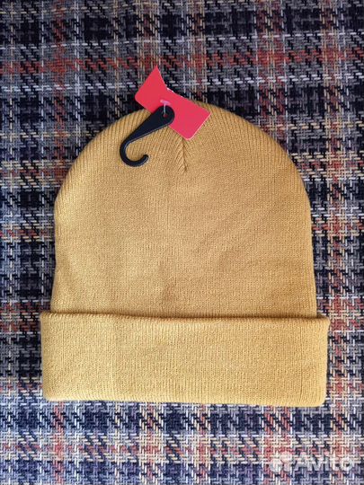 Шапки новые