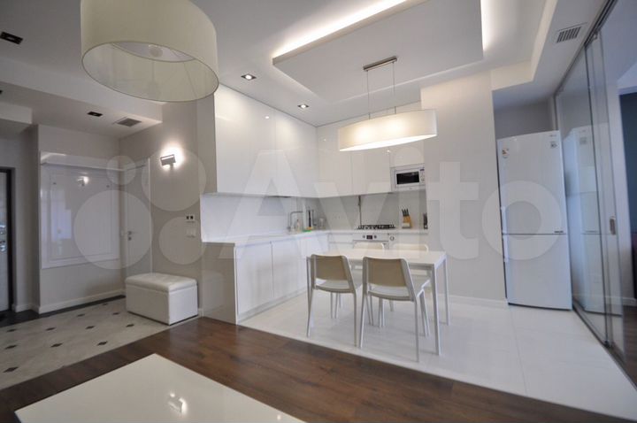 2-к. квартира, 70 м², 9/10 эт.