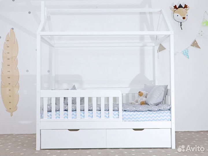 Кровать домик