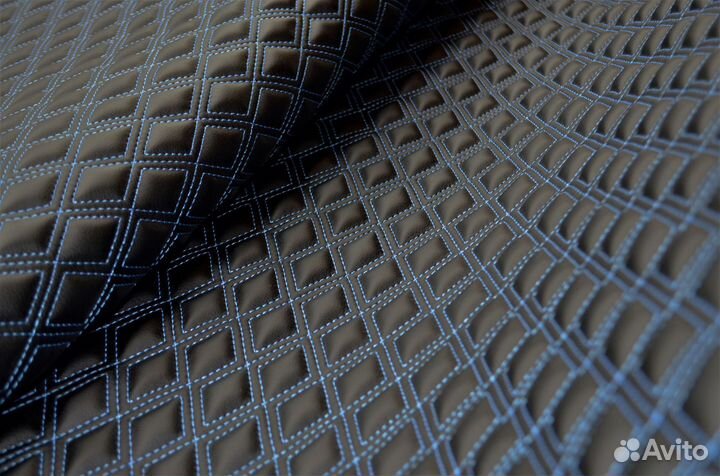 Экокожа стеганая черная нитка синяя рисунок ромб