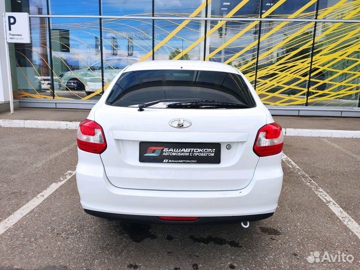 LADA Granta 1.6 МТ, 2015, 177 988 км