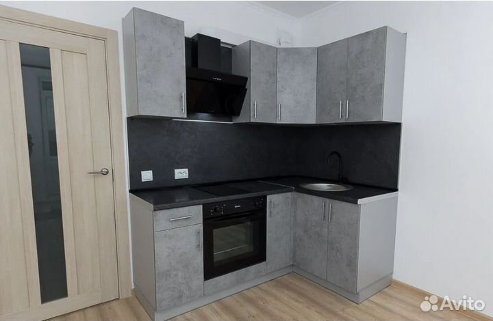 Кухонный гарнитур для маленькой кухни