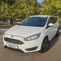 Ford Focus 1.6 MT, 2017, 201 500 км, с пробегом, цена 900 000 руб.