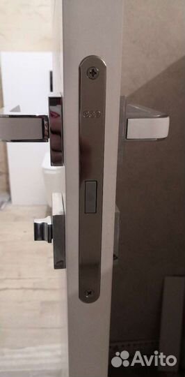 Установка и ремонт межкомнатных дверей