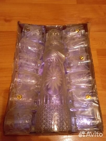 Хрустальный набор штоф и 12 стопок