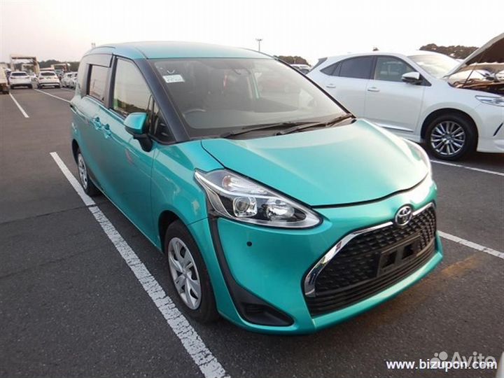 Toyota Sienta 1.5 CVT, 2018, 62 000 км