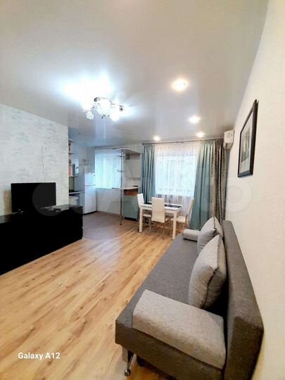 2-к. квартира, 49 м², 3/5 эт.