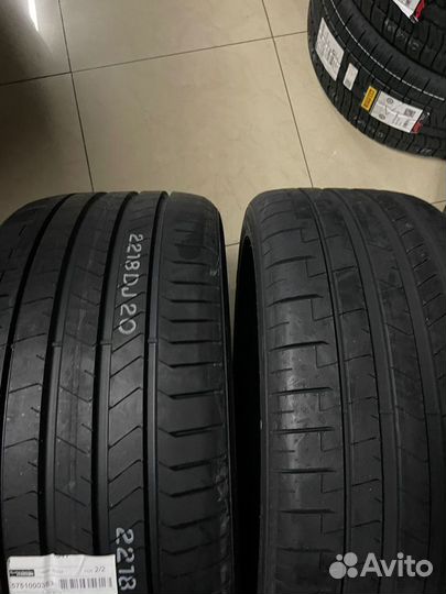 Pirelli P Zero 265/40 R22 и 295/35 R22 106Y