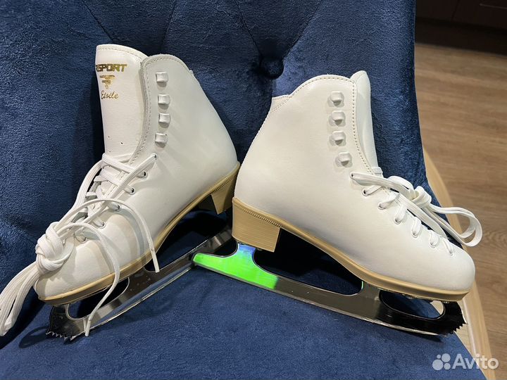 Фигурные коньки risport