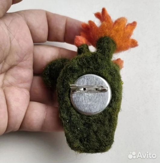Брошь кактус Опунция войлочная