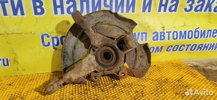 Кулак поворотный передний правый Renault Logan