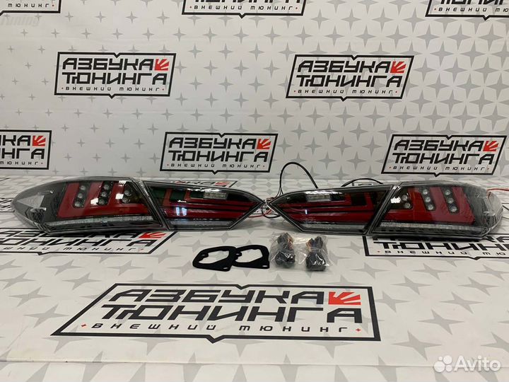 Стопы Toyota Camry 70 2017-2021 год O5118