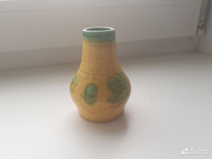 Вазы зик, Октябр. фаянс. завод, СССР