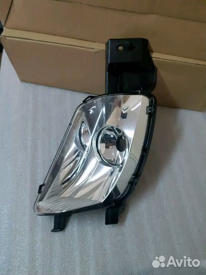 Противотуманка Peugeot 308 рестайлинг