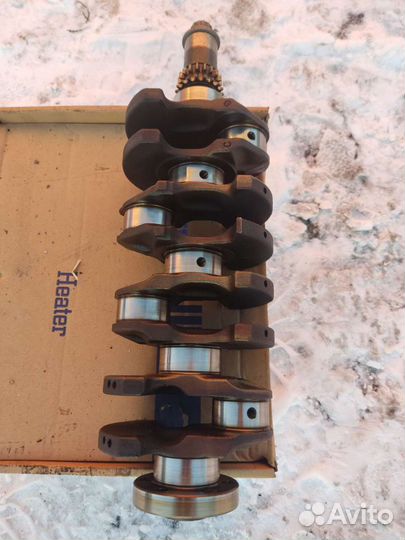 Коленвал Skoda Roomster 2006 1.6 BTS