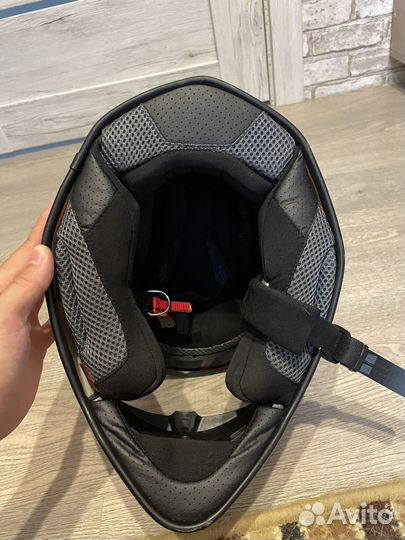 Мотоциклетный шлем