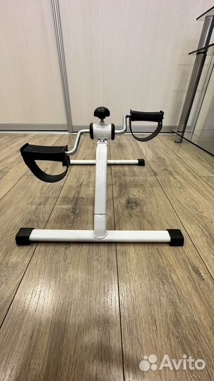 Тренажер для ног и рук