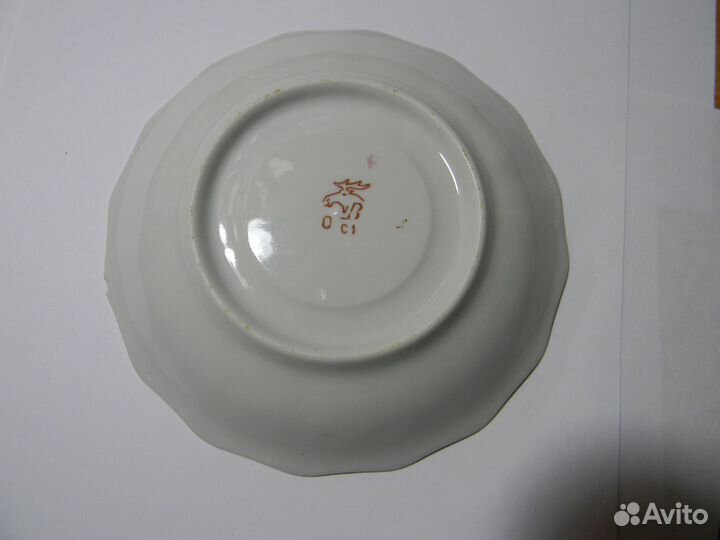 Блюдца фарфоровые дфз 