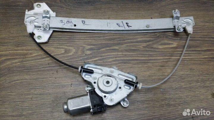 Стеклоподъемник задний правый Hyundai Solaris RB