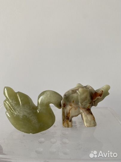 Фигурки из оникса