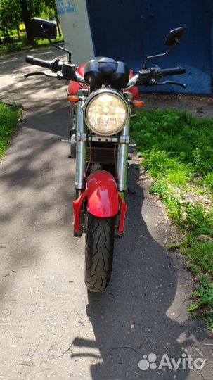 Ducati Monster 400 IE 2004