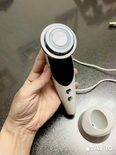 Аппарат для лифтинга лица