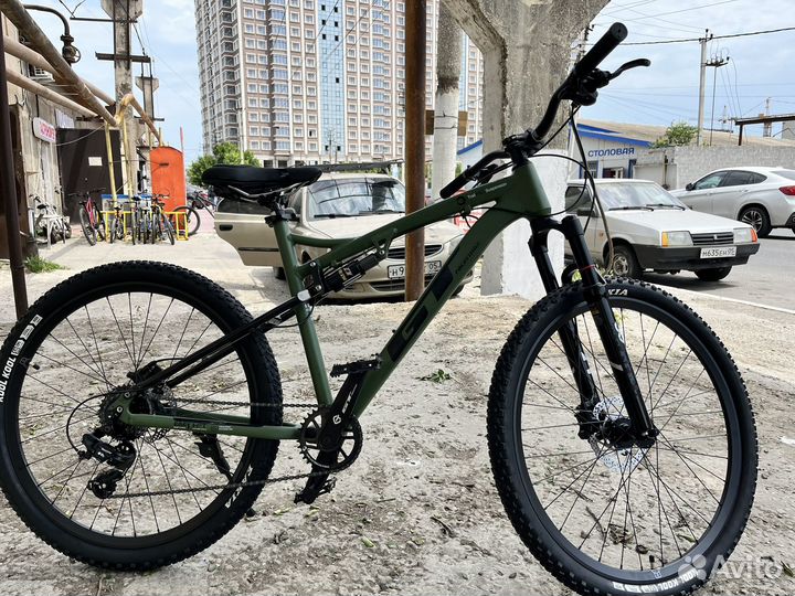 Велосипел горный GT 27.5