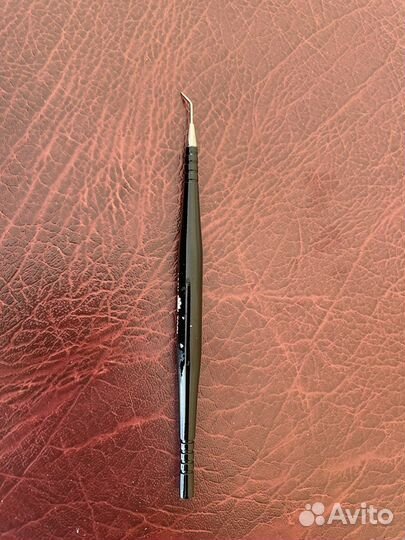 Пинцет для ламинирования ресниц