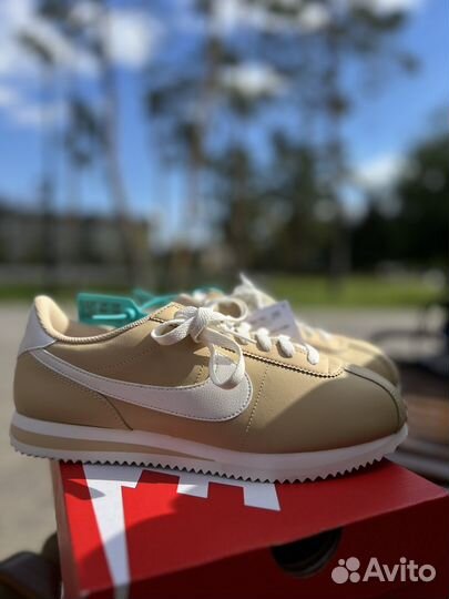 Кроссовки nike cortez