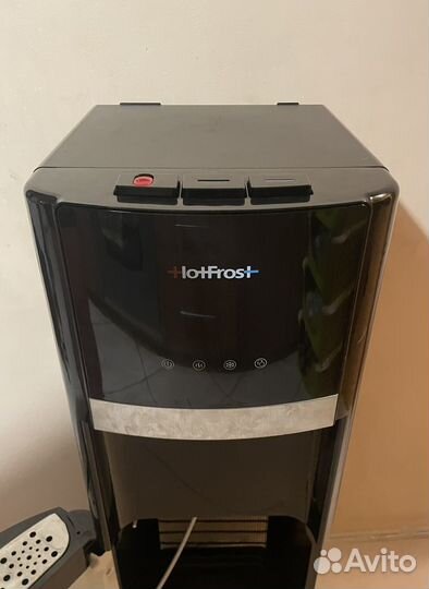 Кулер для воды с нижней загрузкой