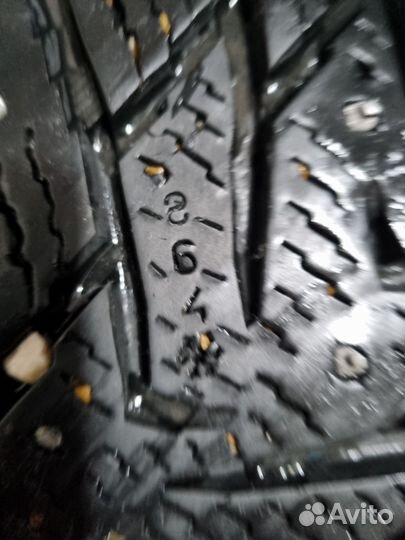 Nokian Tyres Hakkapeliitta 8 SUV 235/65 R17 108T