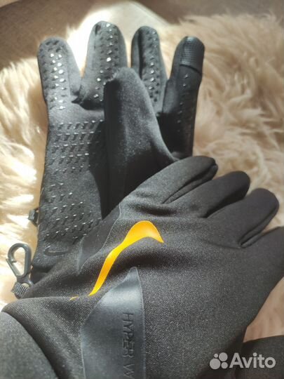 Перчатки nike drill hyperwarm