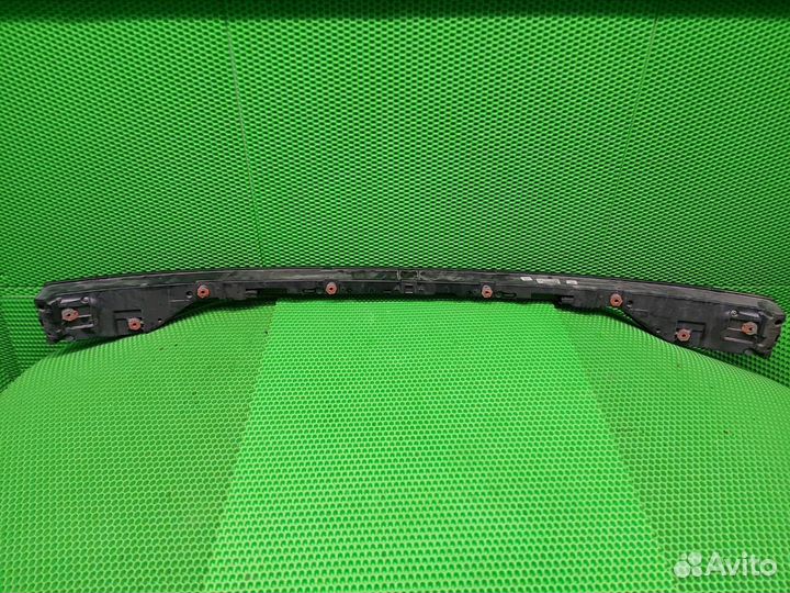 Фонарь крышки багажника Porsche Cayenne 3