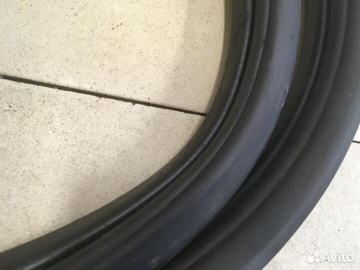 Уплотнитель (внутри) Logan 2005-2014